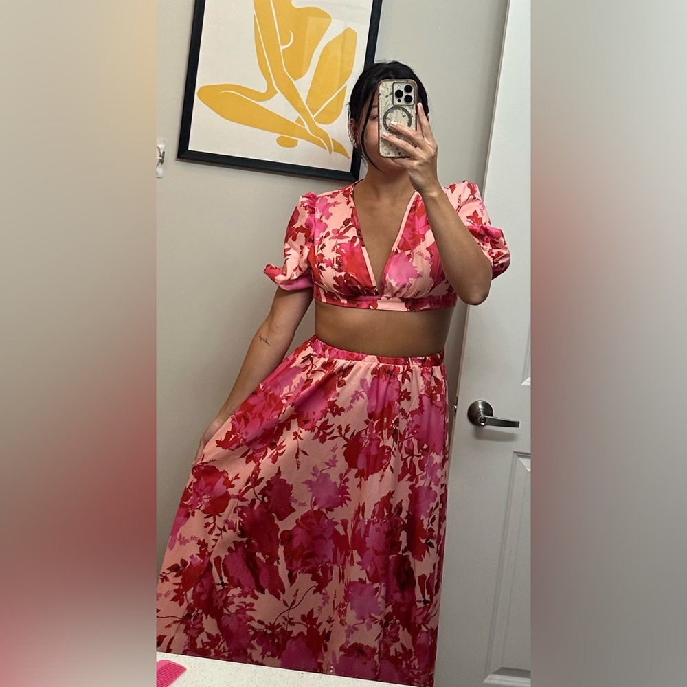 Floral Pink and Red Set